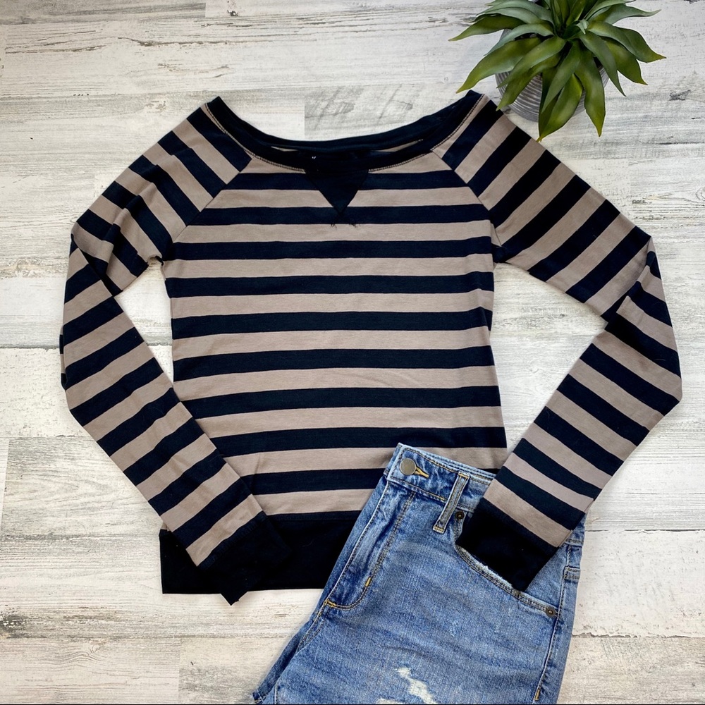 Splash long sleeve top size M
